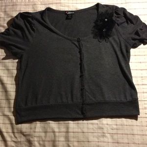 Delirious shirt sleeve sweater top